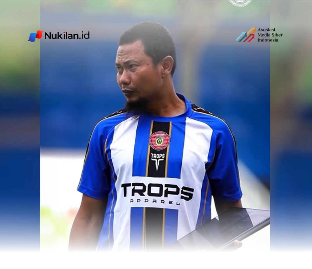 Muhammad Ridwan langsung memimpin latihan Persiraja Banda Aceh setelah ditunjuk sebagai pelatih kepala menggantikan Jaya Hartono. (Foto: Nukilan)