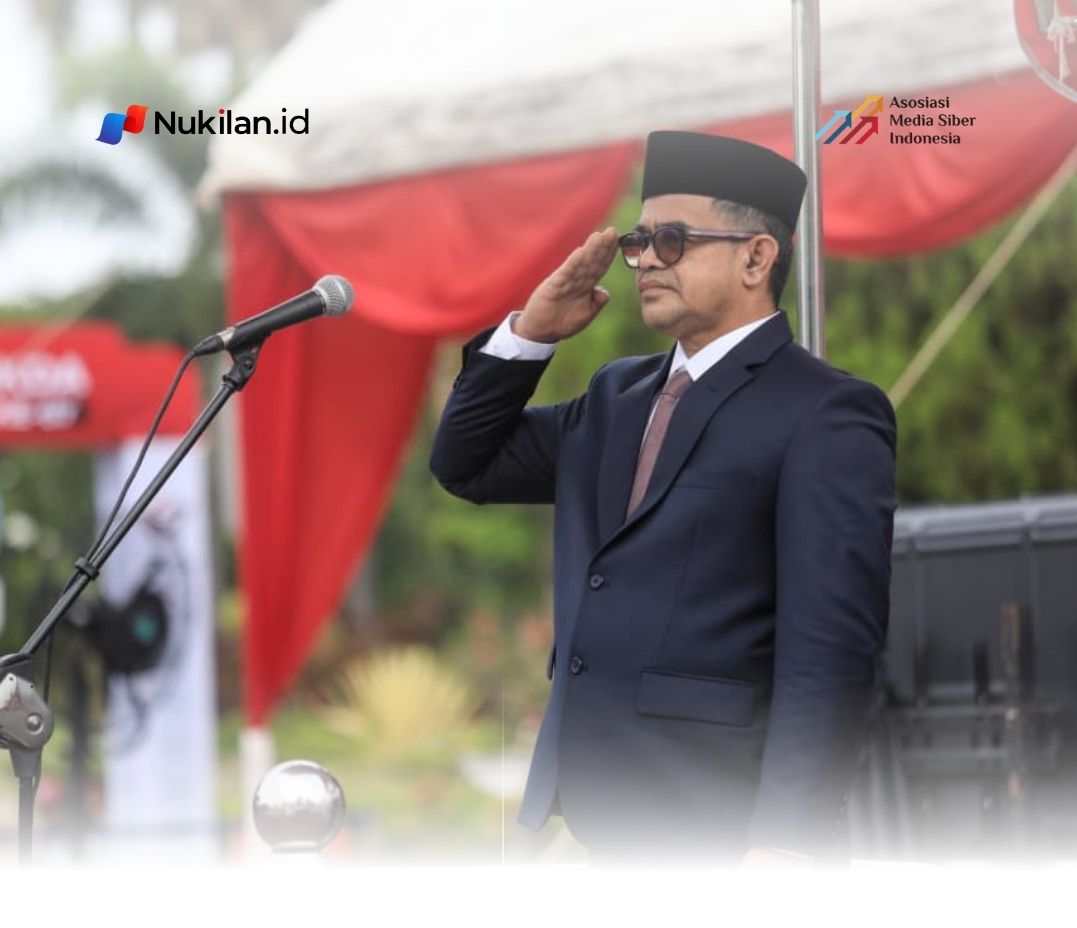 Pelaksana Tugas (Plt) Sekretaris Daerah (Sekda) Aceh, Taufik, ST, M.Si, bertindak sebagai Inspektur Upacara pada peringatan Hari Pendidikan Daerah (Hardikda) Aceh ke-67 Tahun 2026 yang digelar di halaman Kantor Gubernur Aceh, Rabu (2/9/2026). (Foto: For Nukilan)