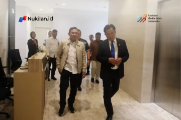 Wakil Gubernur Aceh Fadhlullah atau Dek Fadh bersama Bupati Aceh Tengah Haili Yoga melakukan pertemuan dengan Menteri Koordinator Bidang Hukum, HAM, Imigrasi, dan Pemasyarakatan Yusril Ihza Mahendra di Kantor Kemenko Kumham Imipas, Jakarta, Rabu (7/10/2026). (FOTO: FOR NUKILAN)