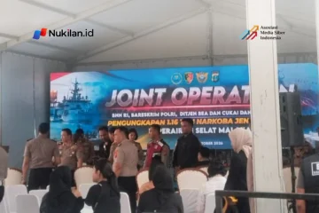 Sejumlah persiapan dilakukan untuk acara konferensi pers di dermaga Bandar Deli, Pelabuhan Belawan.(FOTO: mol)