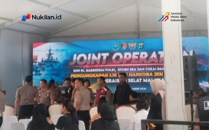Sejumlah persiapan dilakukan untuk acara konferensi pers di dermaga Bandar Deli, Pelabuhan Belawan.(FOTO: mol)
