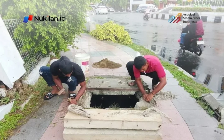 Dinas PUPR Segera Perbaiki Enam Manhole Rusak di Trotoar Jalan Tgk. Daud Beureueh. (Foto: PUPR Banda Aceh)