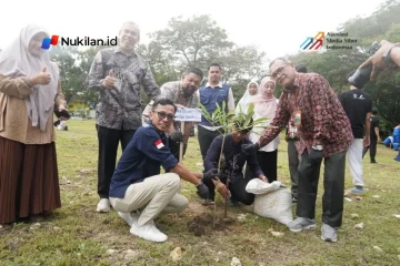 Universitas Malikussaleh (Unimal) bekerja sama dengan Satuan Kerja Khusus Pelaksana Kegiatan Usaha Hulu Minyak dan Gas Bumi (SKK Migas) Perwakilan Sumatera Bagian Utara (Sumbagut) melakukan penghijauan kampus dengan menyiapkan 800 pohon untuk ditanam di dua kawasan kampus. (Foto: For Nukilan)
