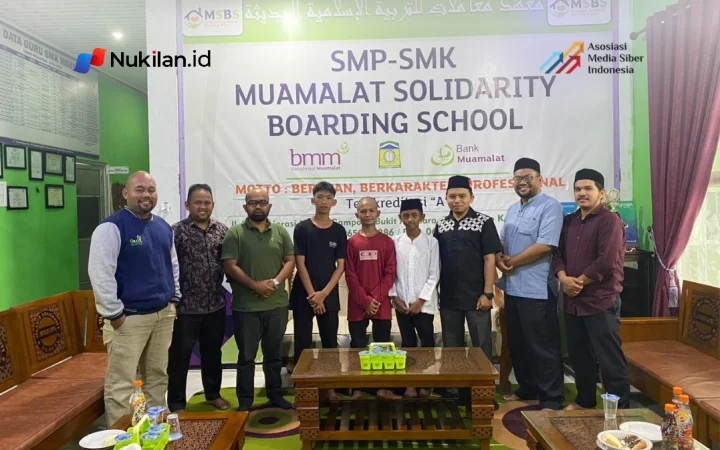 Ikatan Alumni Timur Tengah (IKAT) Aceh melalui program Kafalah memberikan bantuan biaya pendidikan kepada sekitar 20 anak dari keluarga kurang mampu di sejumlah daerah di Aceh. (Foto: For Nukilan)